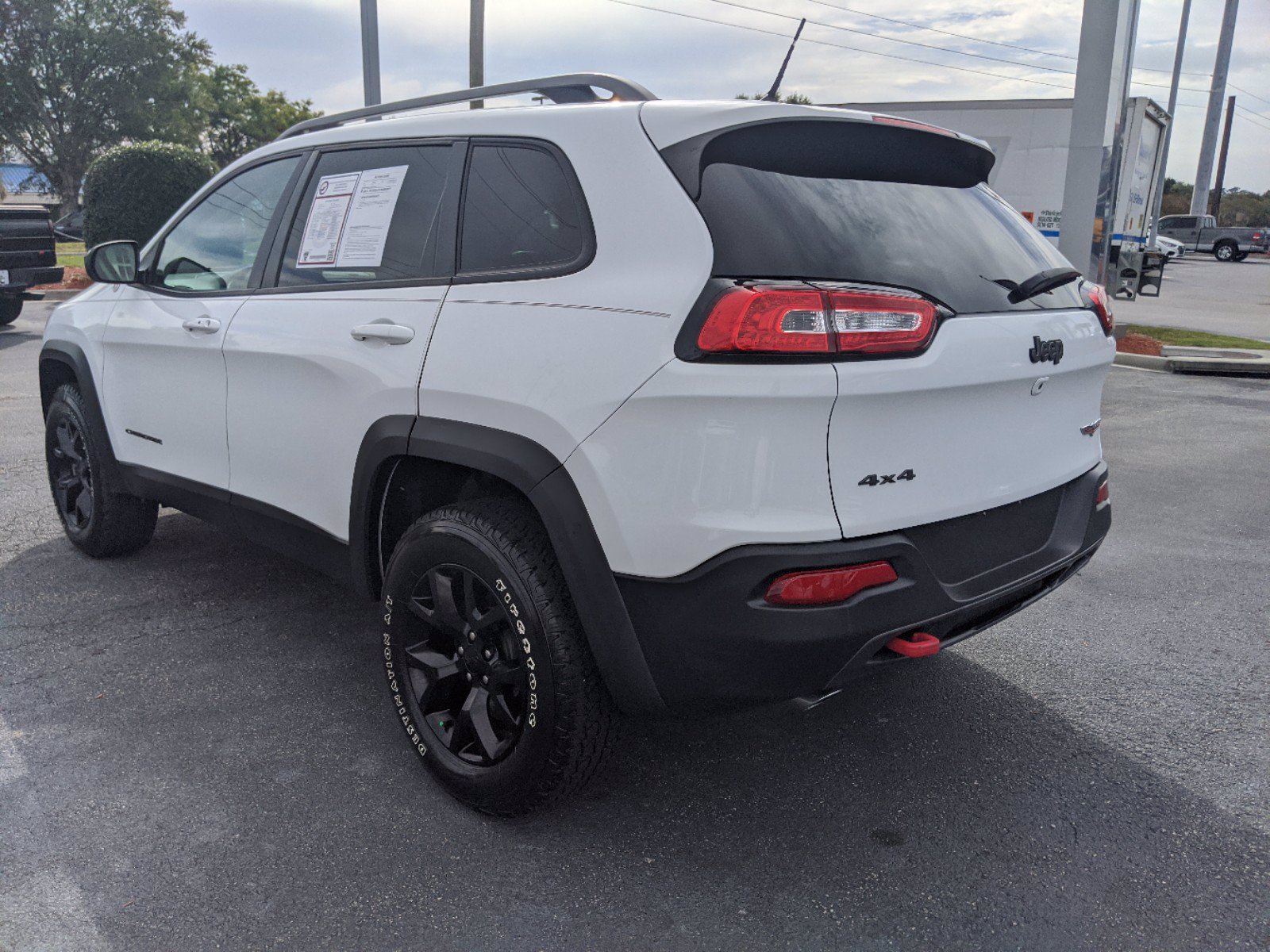 PreOwned 2014 Jeep Cherokee Trailhawk Sport Utility in