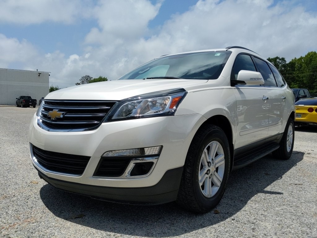 Pre-Owned 2014 Chevrolet Traverse LT 4D Sport Utility in Fort Walton Beach #TEJ363172 | Step One 2014 Chevy Traverse Rear Ac Not Cold