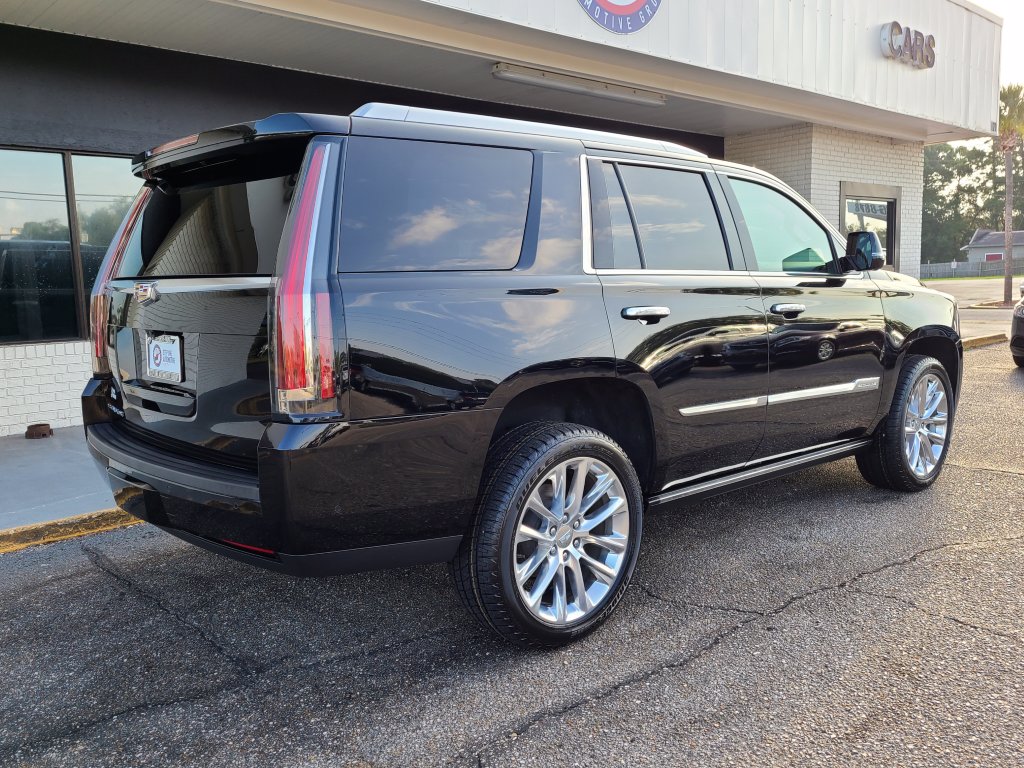 Certified Pre-Owned 2018 Cadillac Escalade Platinum Sport Utility in ...