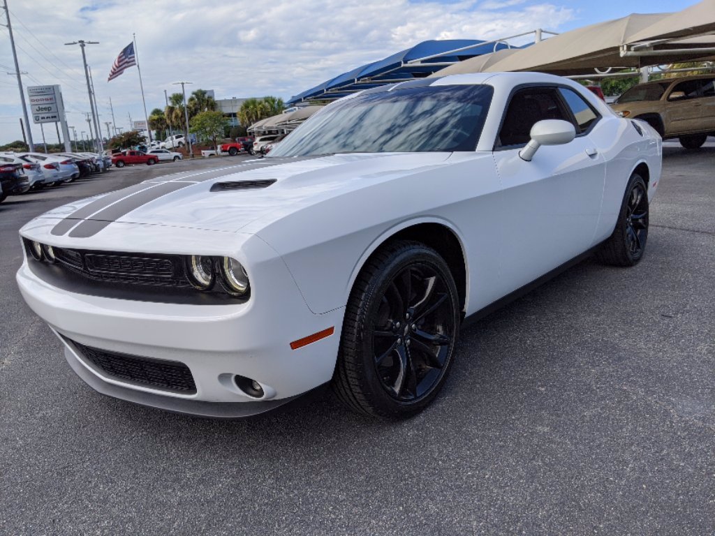 Pre-Owned 2017 Dodge Challenger SXT 2dr Car in Fort Walton Beach # ...