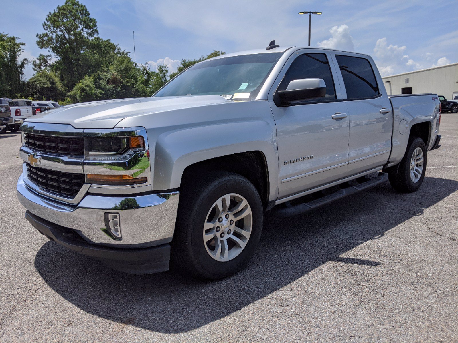 Pre-Owned 2018 Chevrolet Silverado 1500 LT Crew Cab Pickup in Fort ...