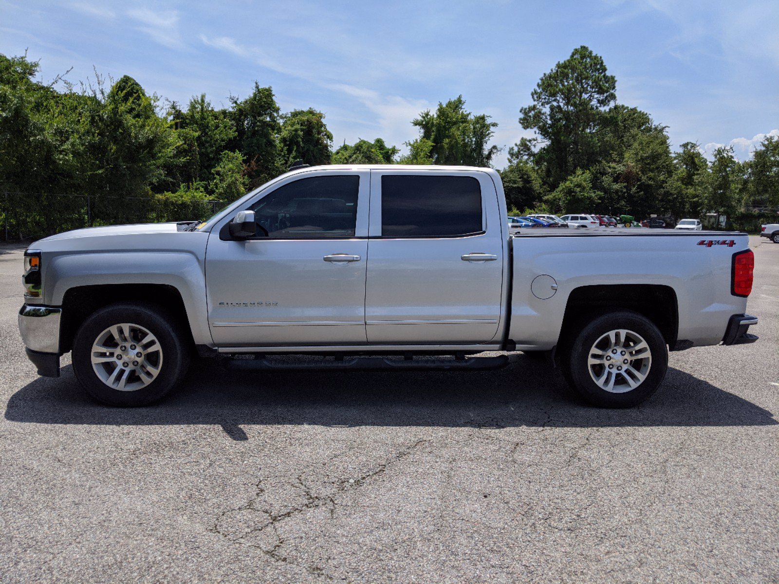 Pre-Owned 2018 Chevrolet Silverado 1500 LT Crew Cab Pickup in Fort ...